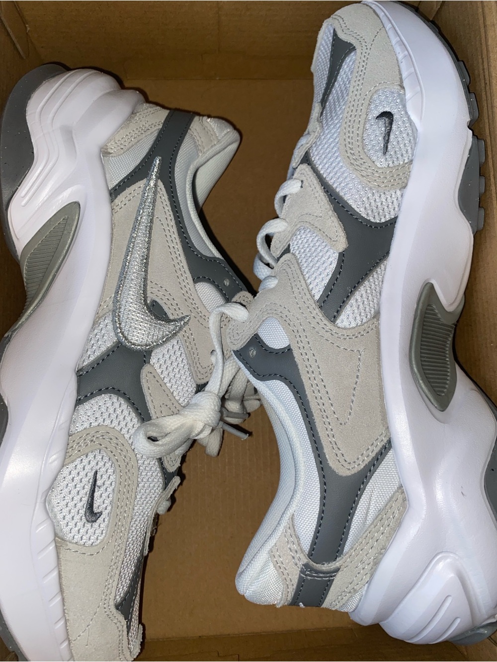 Nike White Gray Tan Mesh & Suede Sneakers